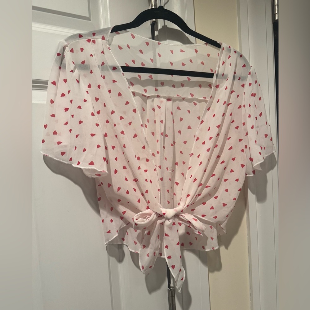 NWOT Short Sleeve Flowy Cardigan with Hearts